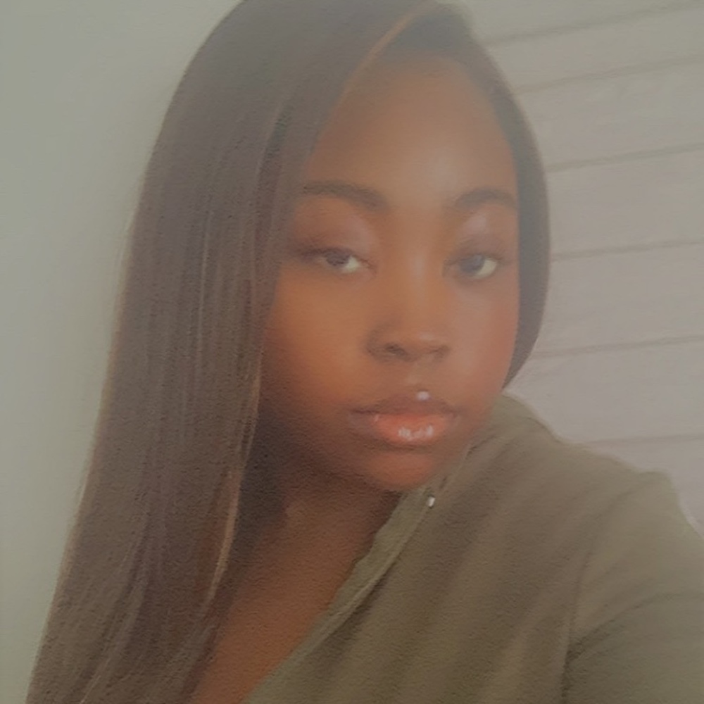 Meet your Posher, Makiyah